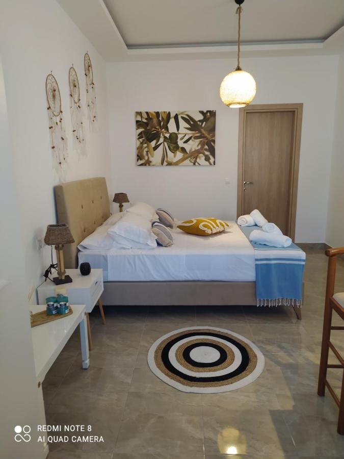 איפסוס Golden Mile Studio-Apartment מראה חיצוני תמונה