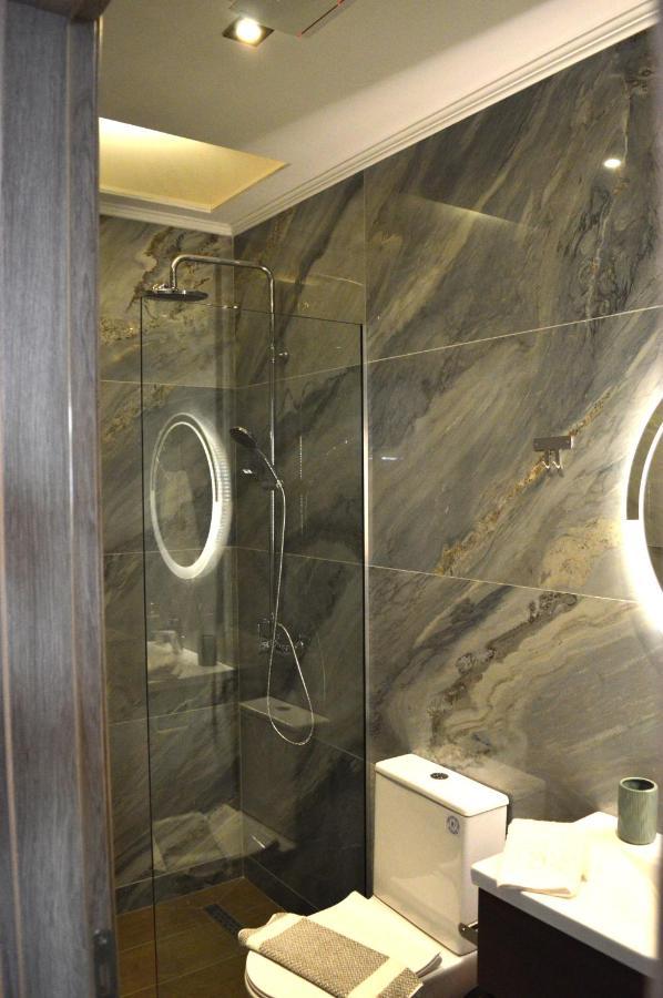 איפסוס Golden Mile Studio-Apartment מראה חיצוני תמונה